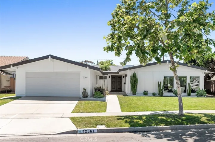 12361 Wembley Road, Los Alamitos, California 90720