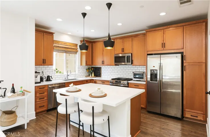793 Banyan, Pomona, California 91767