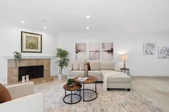 117 Mission Drive, East Palo Alto, California 94303