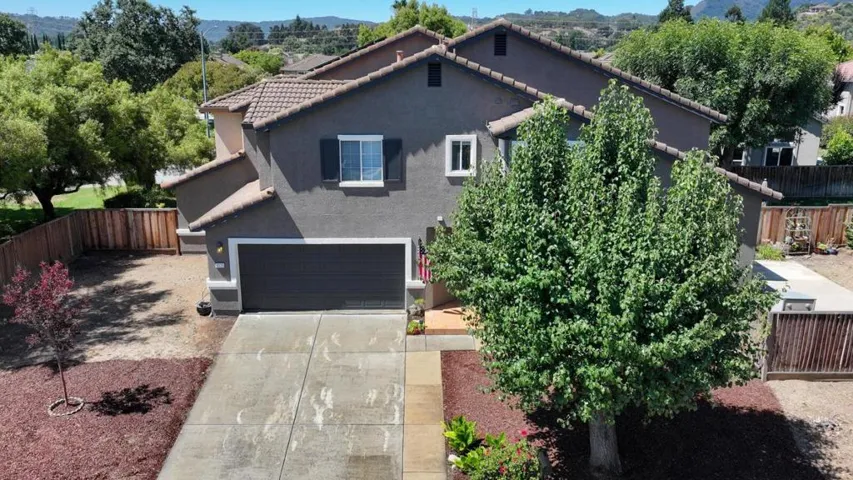 15175 Via Corfinio, Morgan Hill, California 95037