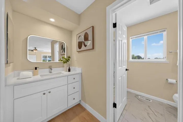 10980 New Avenue, Gilroy, California 95020