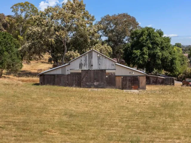 10980 New Avenue, Gilroy, California 95020