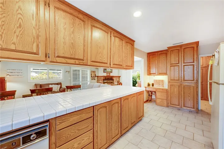 4863 Ocana Avenue, Lakewood, California 90713