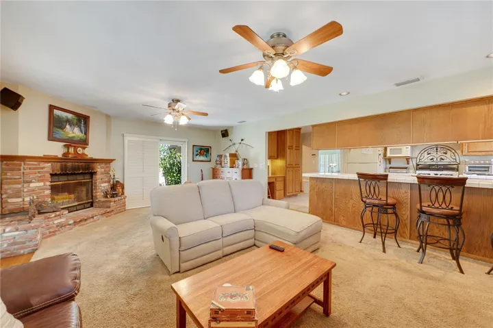 4863 Ocana Avenue, Lakewood, California 90713