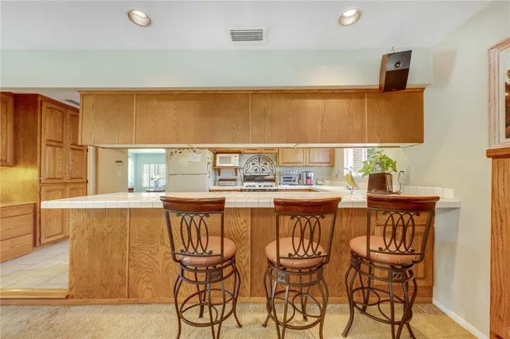 4863 Ocana Avenue, Lakewood, California 90713