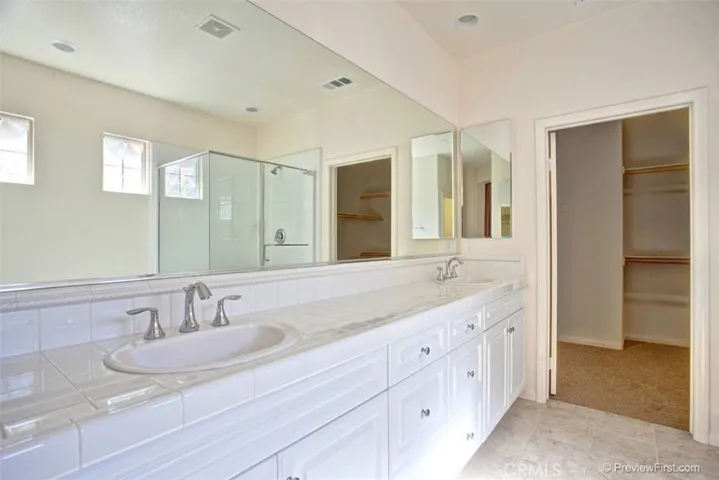 34 Roycroft, Irvine, California 92620