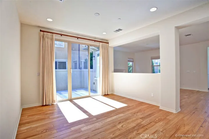 34 Roycroft, Irvine, California 92620