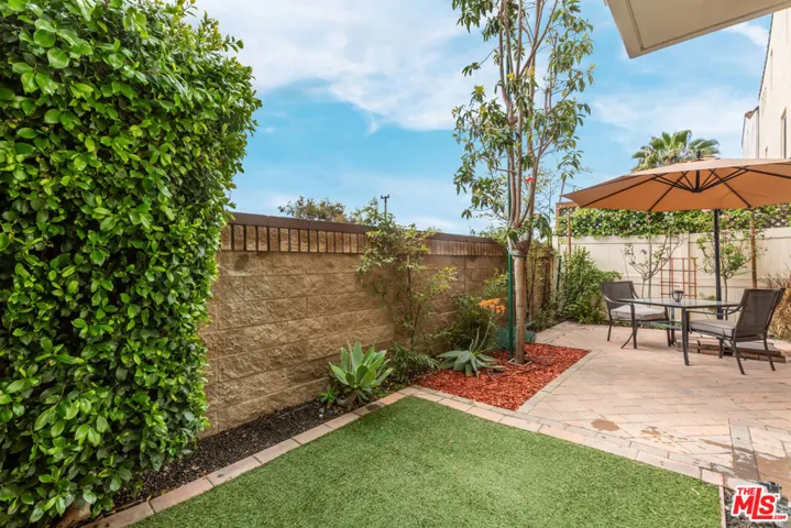 5547 Palm Drive, Hawthorne, California 90250