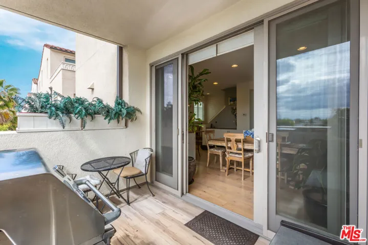 5547 Palm Drive, Hawthorne, California 90250