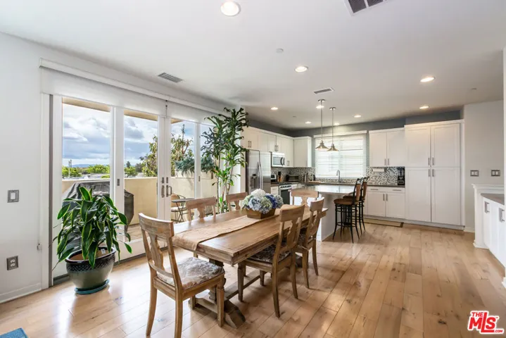 5547 Palm Drive, Hawthorne, California 90250