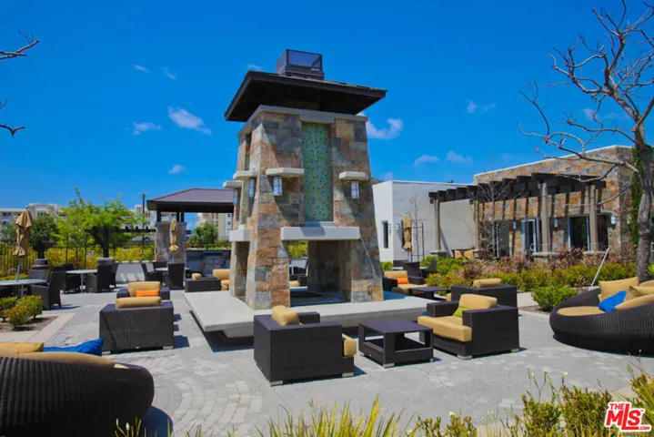 5547 Palm Drive, Hawthorne, California 90250