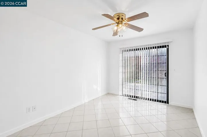 2125 Willow Ave, Antioch, California 94509 — photo 4