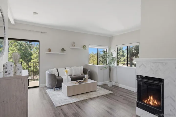 8642 Converse, San Diego, California 92123