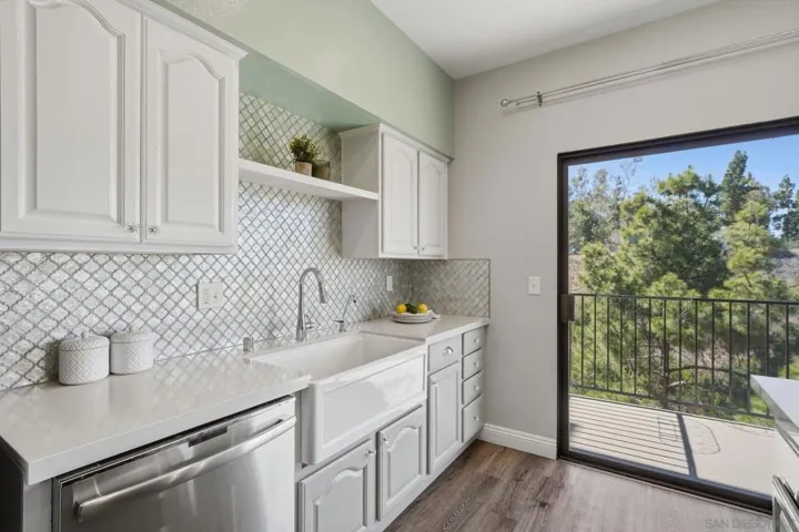 8642 Converse, San Diego, California 92123