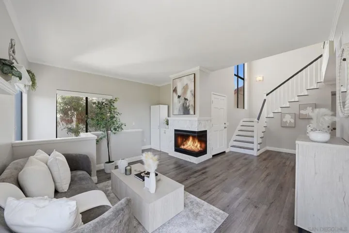 8642 Converse, San Diego, California 92123
