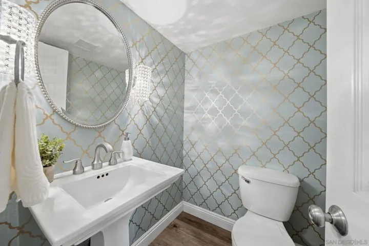 8642 Converse, San Diego, California 92123