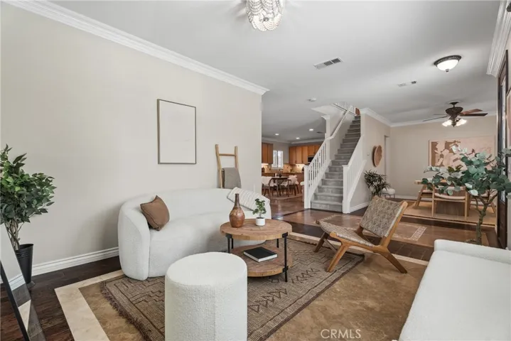 30024 Medford, Castaic, California 91384