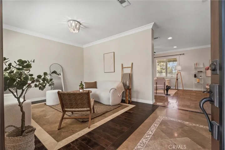 30024 Medford, Castaic, California 91384