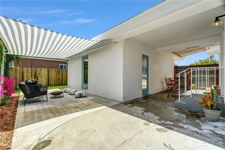 3090 Eucalyptus Avenue, Long Beach, California 90806