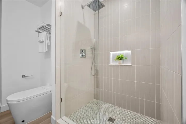 3090 Eucalyptus Avenue, Long Beach, California 90806