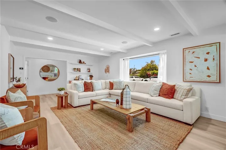 3090 Eucalyptus Avenue, Long Beach, California 90806