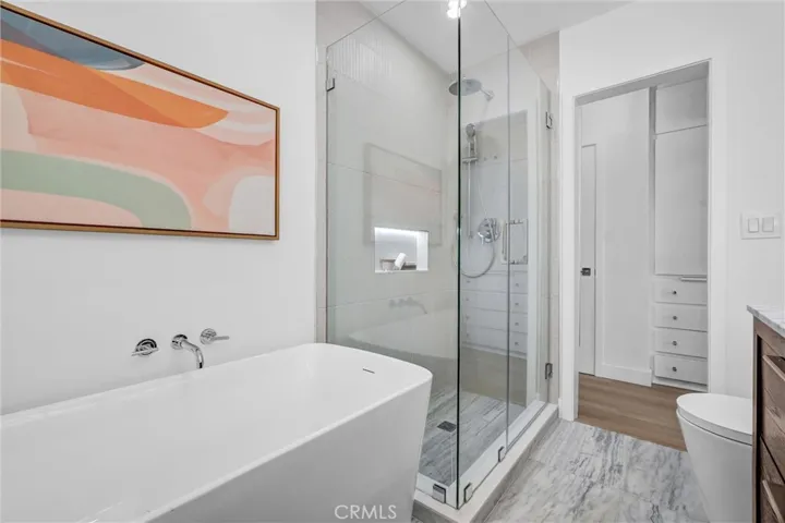 3090 Eucalyptus Avenue, Long Beach, California 90806