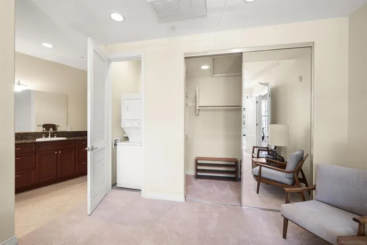 1021 Scott 159, San Diego, California 92106