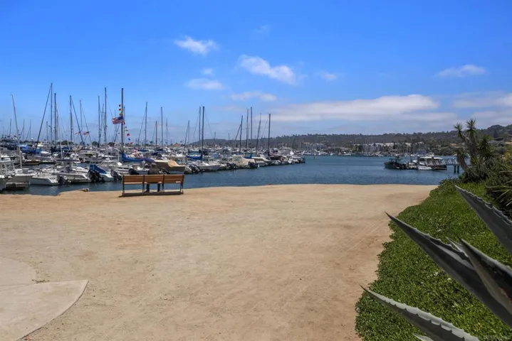 1021 Scott 159, San Diego, California 92106