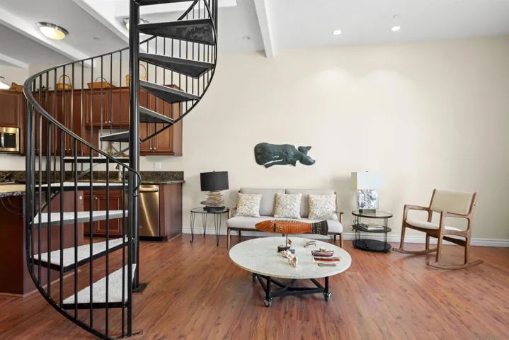 1021 Scott 159, San Diego, California 92106