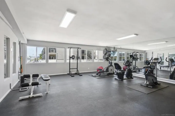 1021 Scott 159, San Diego, California 92106