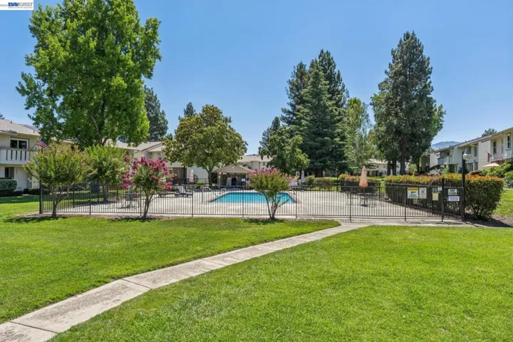 1814 Wildbrook Ct C, Concord, California 94521