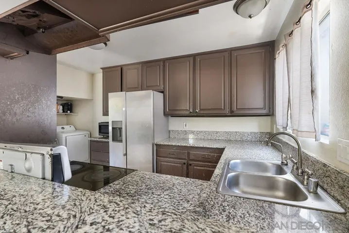 8166 Paradise Valley Ct., Spring Valley, California 91977