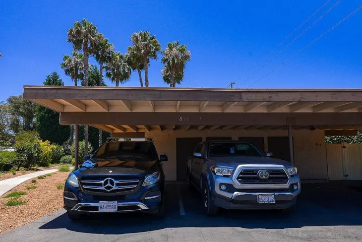 8166 Paradise Valley Ct., Spring Valley, California 91977