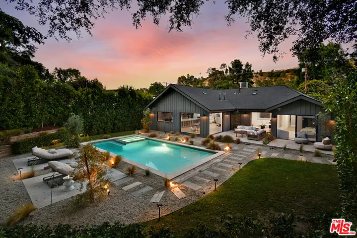 3721 Woodcliff Road, Sherman Oaks, California 91403