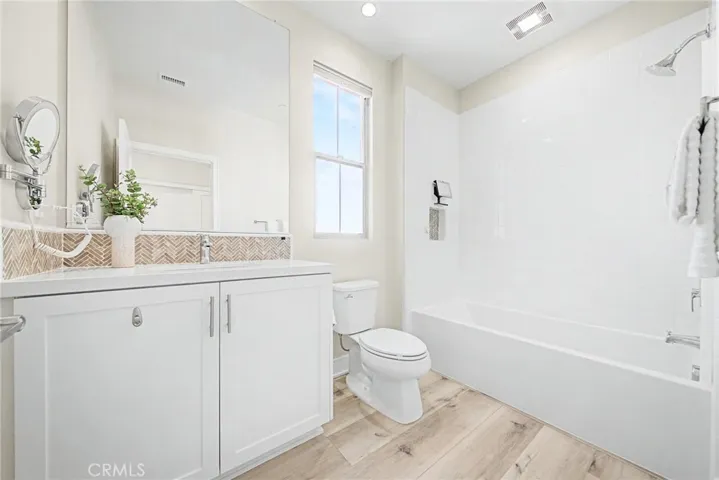 121 Trumpet Flower, Irvine, California 92618