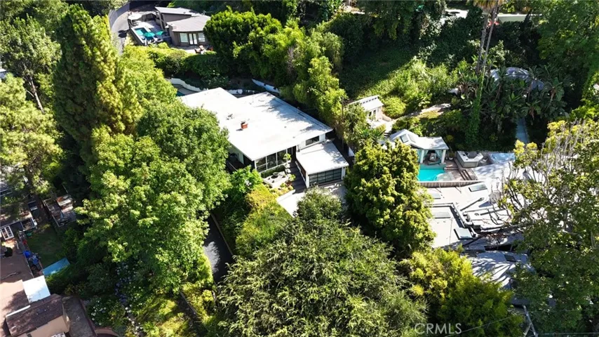 3901 1/2 Ventura Canyon Avenue, Sherman Oaks, California 91423