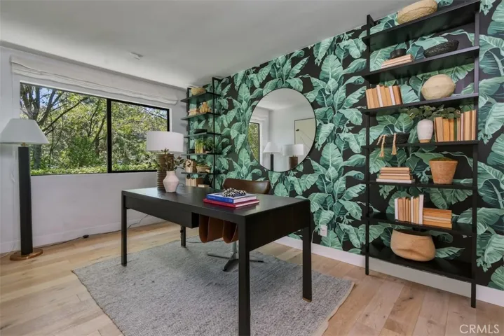 Bedroom 2/Office