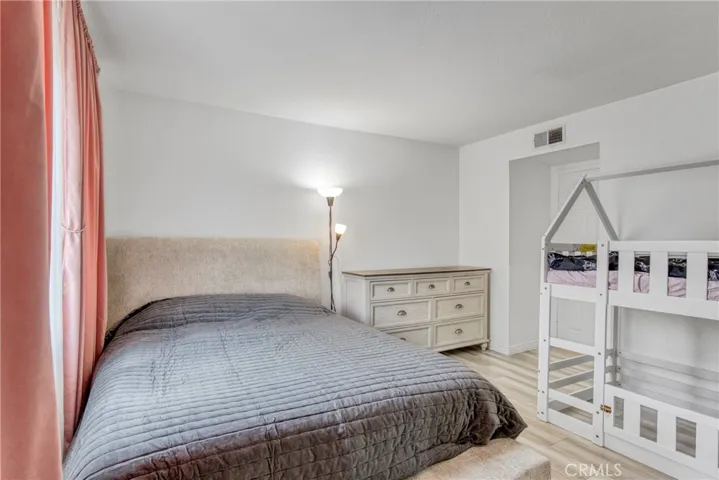 9000 Vanalden 150, Northridge, California 91324