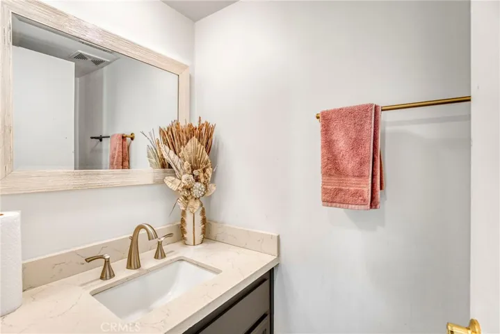 9000 Vanalden 150, Northridge, California 91324