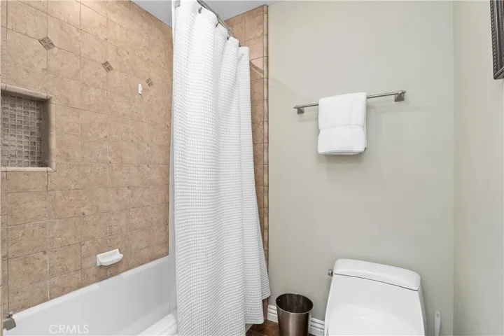 Added 3rd bath features a full bath with shower overhead~