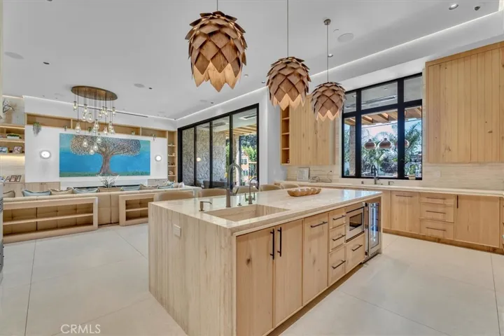 12142 Emelita Street, Valley Village, California 91607