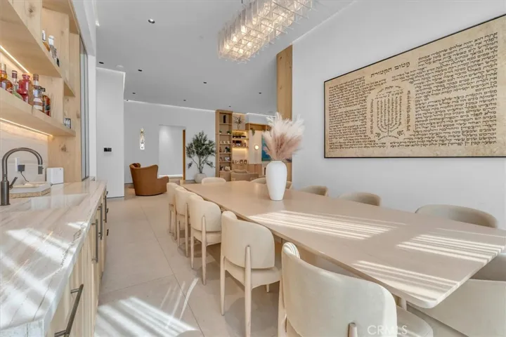 12142 Emelita Street, Valley Village, California 91607