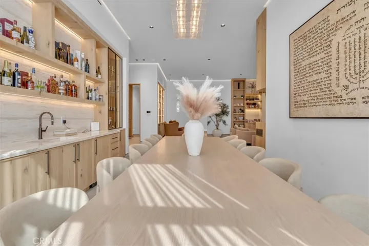 12142 Emelita Street, Valley Village, California 91607