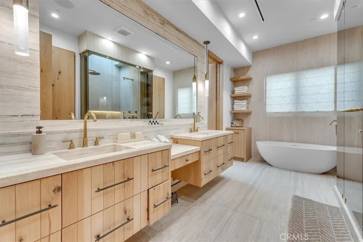 12142 Emelita Street, Valley Village, California 91607