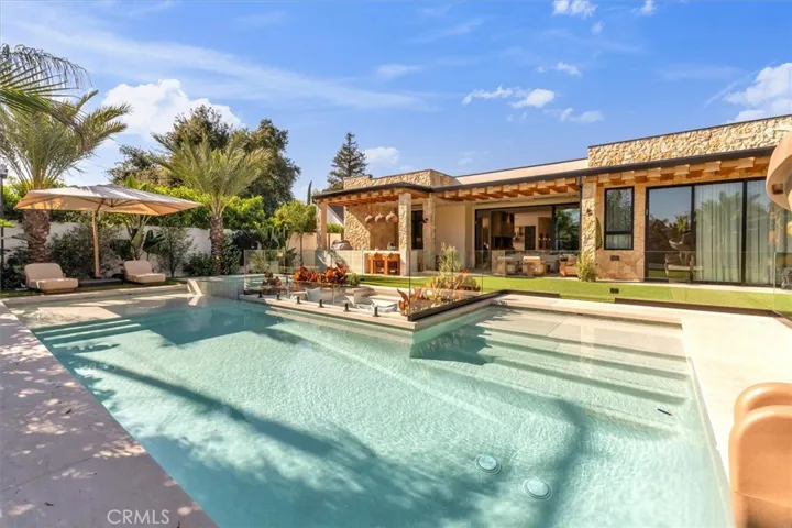 12142 Emelita Street, Valley Village, California 91607