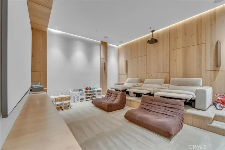 12142 Emelita Street, Valley Village, California 91607