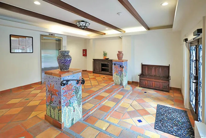 2003 Costa Del Mar 654, Carlsbad, California 92009