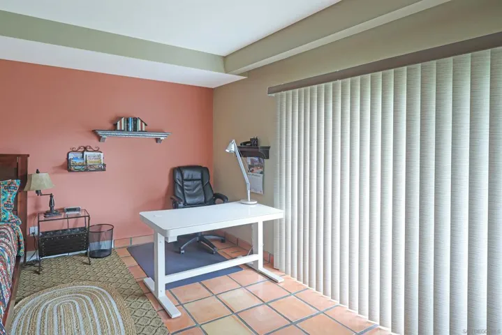2003 Costa Del Mar 654, Carlsbad, California 92009