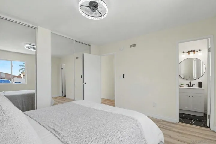 559 Glencrest Dr, San Diego, California 92139