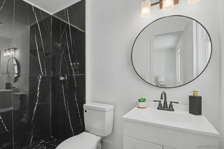 559 Glencrest Dr, San Diego, California 92139